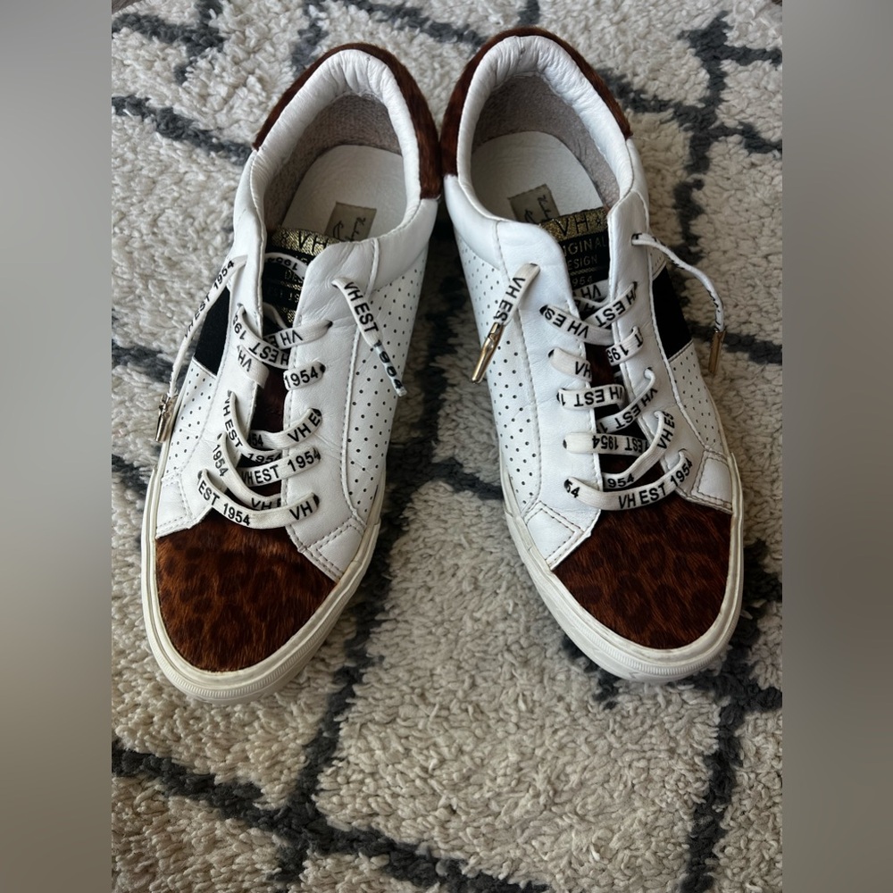 Vintage Havanna Women's Dina White Leopard Print Low Top Sneakers US 8